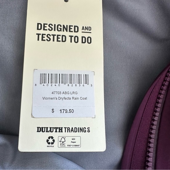 NWT Duluth Trading Co Women’s Hooded Dryfecta Rain Coat, Aubergine, size L - Picture 10 of 15